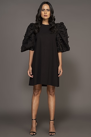 Black Roma Shift Dress by Deepika Arora