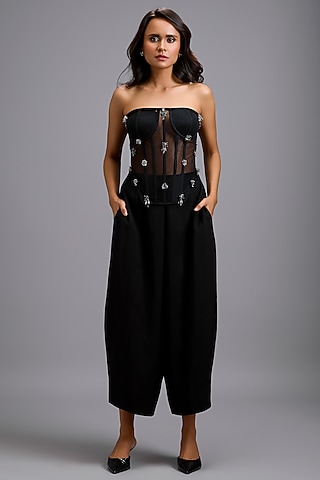 Black Linen Wide-Leg Tapered Pants by Deepika Arora