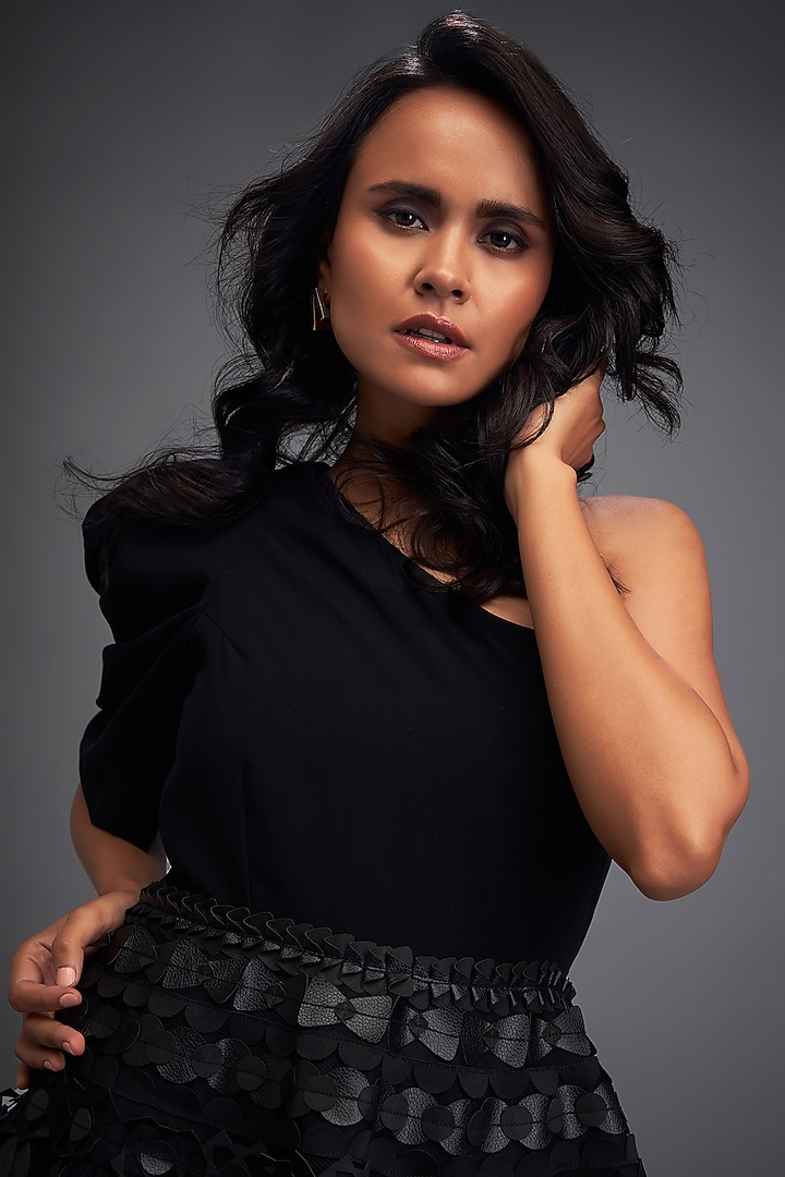 Black Rozella Crepe & Tulle 3D Embellished One-Shoulder Vacation Dress by Deepika Arora at Pernia's Pop Up Shop