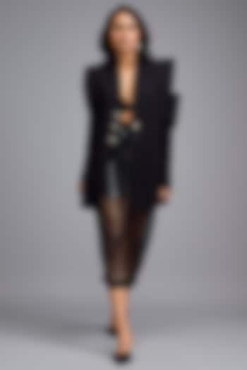 Black Roma Textured Skirt Set by Deepika Arora at Pernia's Pop Up Shop