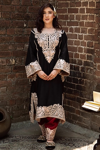 Midnight Black Silk Embroidered Phiran Set by Dareaab by Sonia k Mahajan