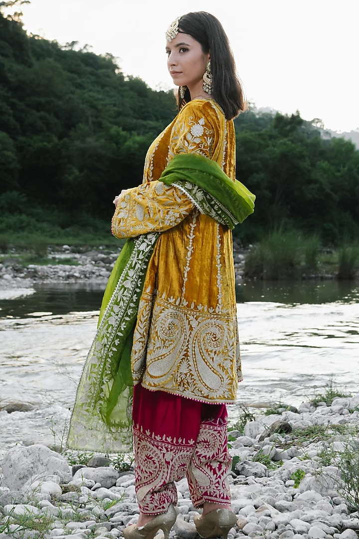 Mustard Yellow Fabric Embroidered Kurta Set by Dareaab by Sonia k Mahajan at Pernia's Pop Up Shop