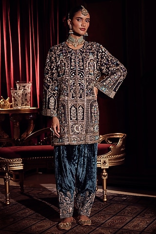 Black Silk Meenakari Embellished Jacket Set by Dareaab by Sonia k Mahajan