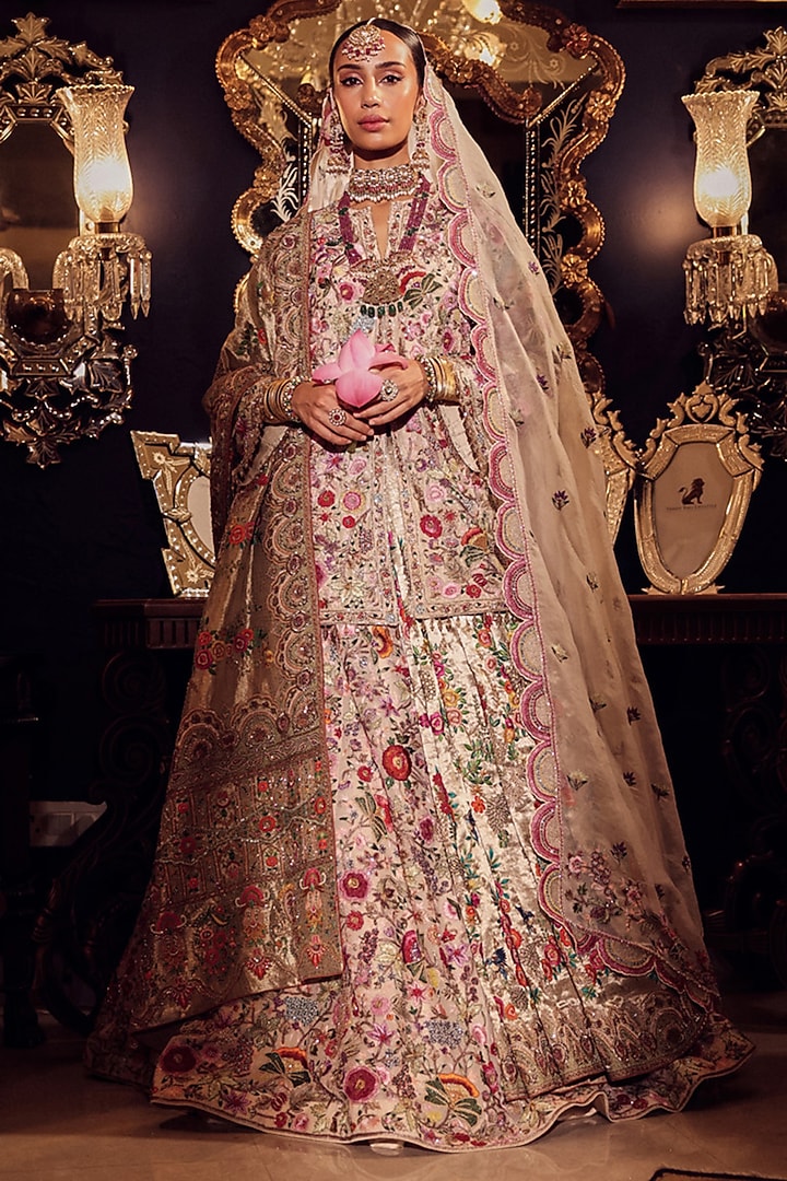 Ivory & Gold Silk Kalamkari Embroidered Bridal Lehenga Set by Dareaab by Sonia k Mahajan at Pernia's Pop Up Shop