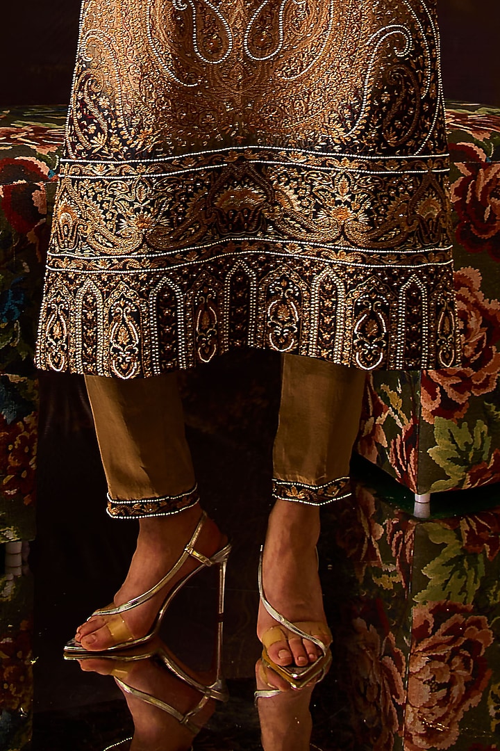 Golden Brown Silk Kalamkari Kurta Set by Dareaab by Sonia k Mahajan at Pernia's Pop Up Shop