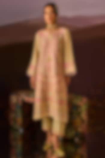 Ivory Silk Kalamkari Kurta Set by Dareaab by Sonia k Mahajan at Pernia's Pop Up Shop