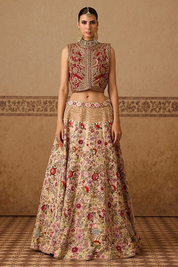 Salmon Pink Silk Hand Embroidered Bridal Bridal Lehenga Set by Dareaab by Sonia k Mahajan at Pernia's Pop Up Shop