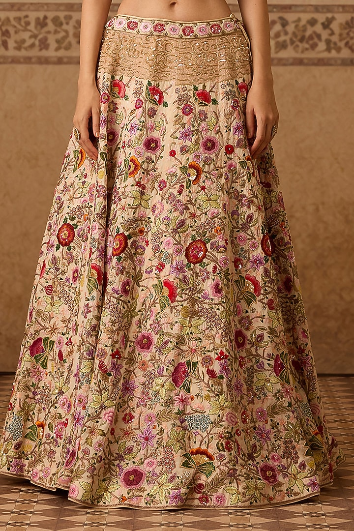 Salmon Pink Silk Hand Embroidered Bridal Bridal Lehenga Set by Dareaab by Sonia k Mahajan at Pernia's Pop Up Shop