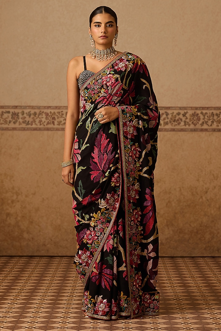 Black Georgette Floral Printed & Embroidered Bridal Saree Set by Dareaab by Sonia k Mahajan at Pernia's Pop Up Shop