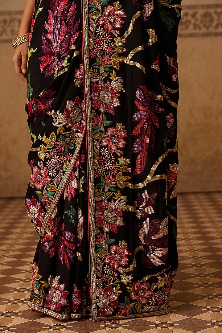 Black Georgette Floral Printed & Embroidered Bridal Saree Set by Dareaab by Sonia k Mahajan at Pernia's Pop Up Shop