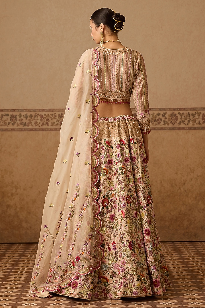 Salmon Pink Silk Embroidered Bridal Bridal Lehenga Set by Dareaab by Sonia k Mahajan at Pernia's Pop Up Shop