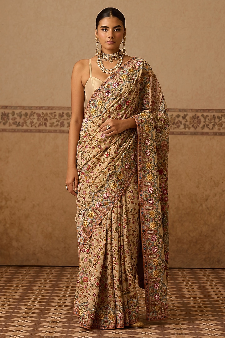 Gold Lame Hand Embroidered Bridal Saree Set by Dareaab by Sonia k Mahajan at Pernia's Pop Up Shop