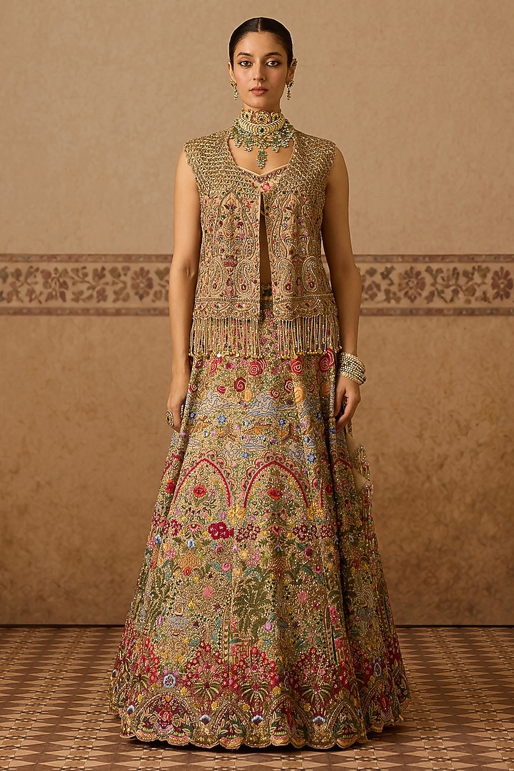 Gold Lame Hand Embroidered Bridal Bridal Lehenga Set by Dareaab by Sonia k Mahajan at Pernia's Pop Up Shop
