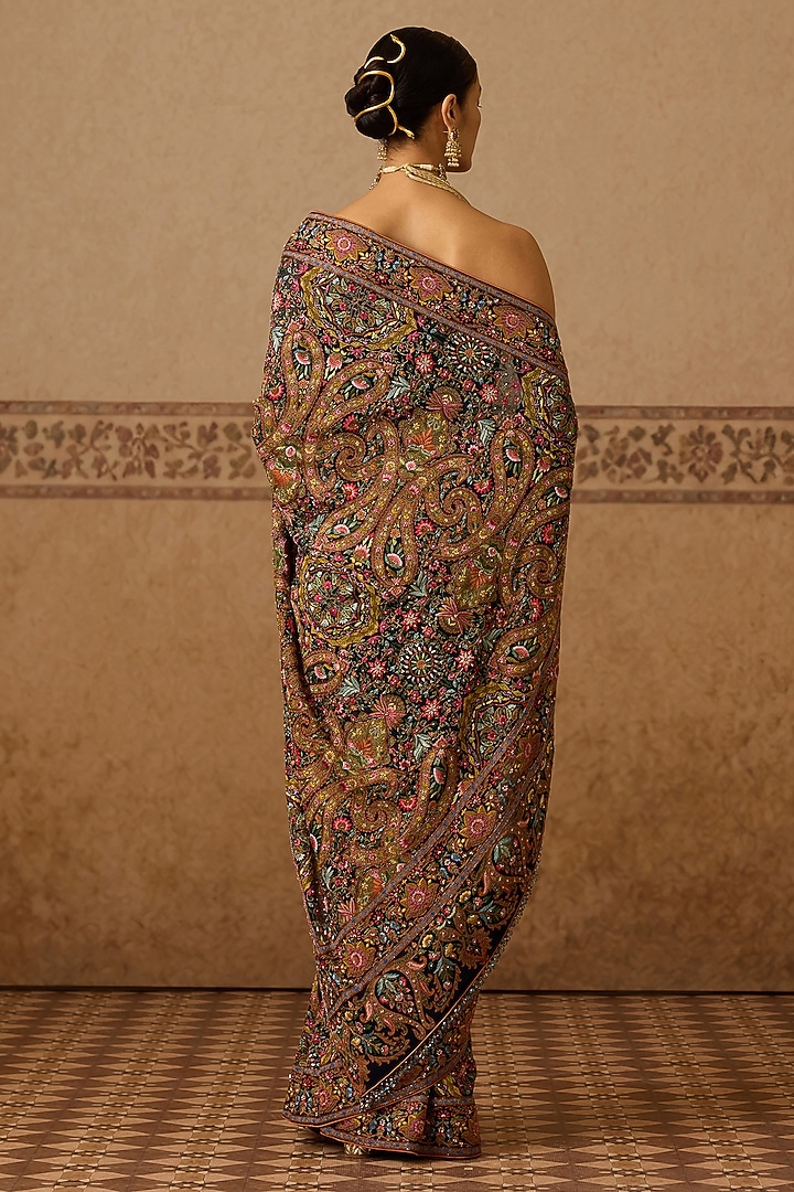 Black Georgette Hand Embroidered Bridal Saree Set by Dareaab by Sonia k Mahajan at Pernia's Pop Up Shop