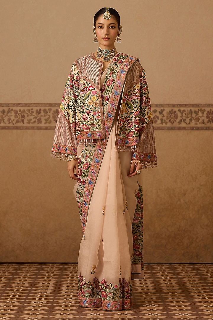 Salmon Pink Organza Hand Embroidered Jacket Bridal Saree Set by Dareaab by Sonia k Mahajan at Pernia's Pop Up Shop