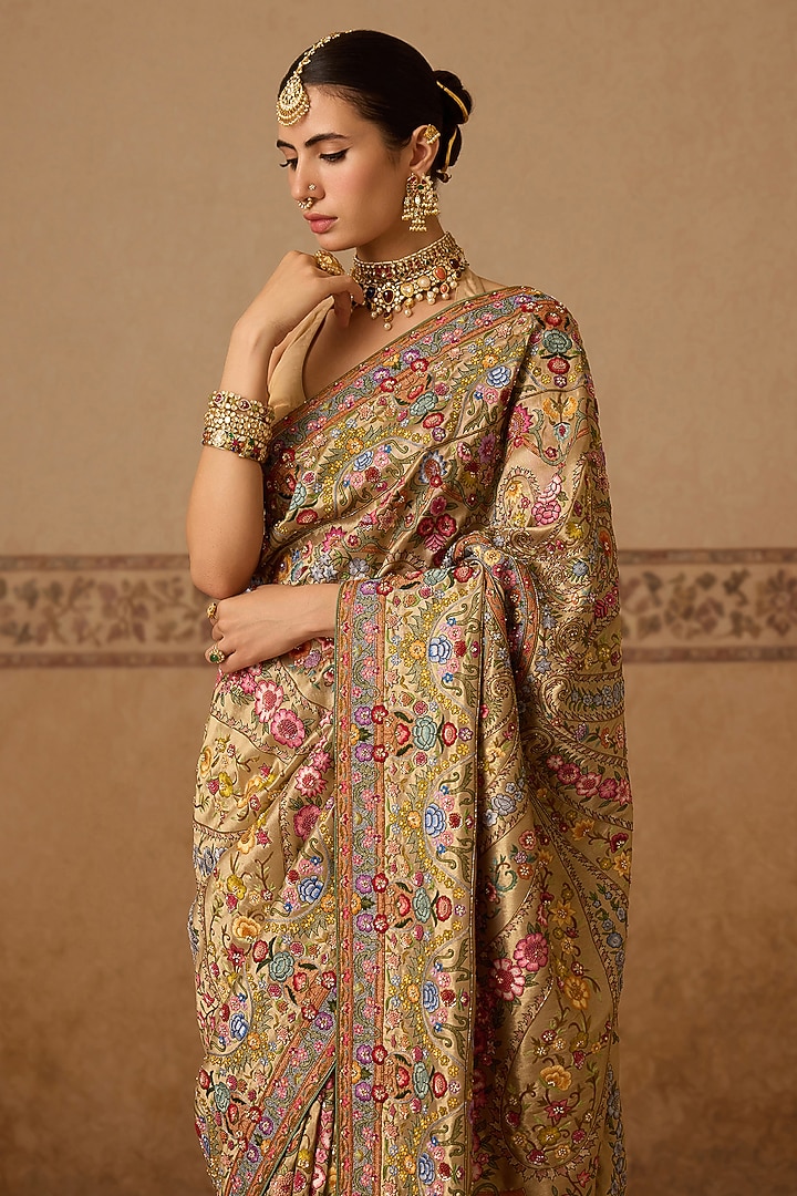 Gold Lame Hand Embroidered Bridal Saree Set by Dareaab by Sonia k Mahajan at Pernia's Pop Up Shop