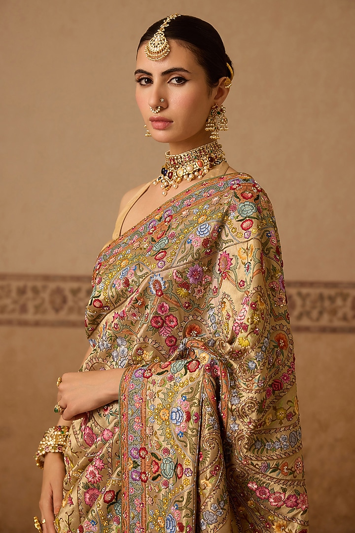 Gold Lame Hand Embroidered Bridal Saree Set by Dareaab by Sonia k Mahajan at Pernia's Pop Up Shop