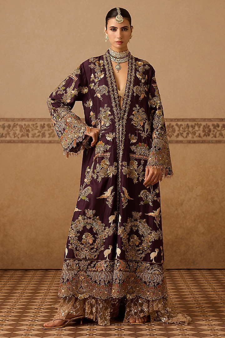 Burgundy Silk Hand Embroidered Cape Set by Dareaab by Sonia k Mahajan at Pernia's Pop Up Shop
