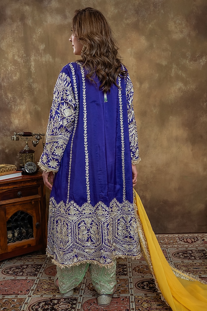 Purple Upada Silk Tilla Embroidered Kurta Set by Dareaab by Sonia k Mahajan at Pernia's Pop Up Shop