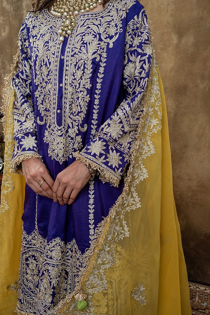 Purple Upada Silk Tilla Embroidered Kurta Set by Dareaab by Sonia k Mahajan at Pernia's Pop Up Shop