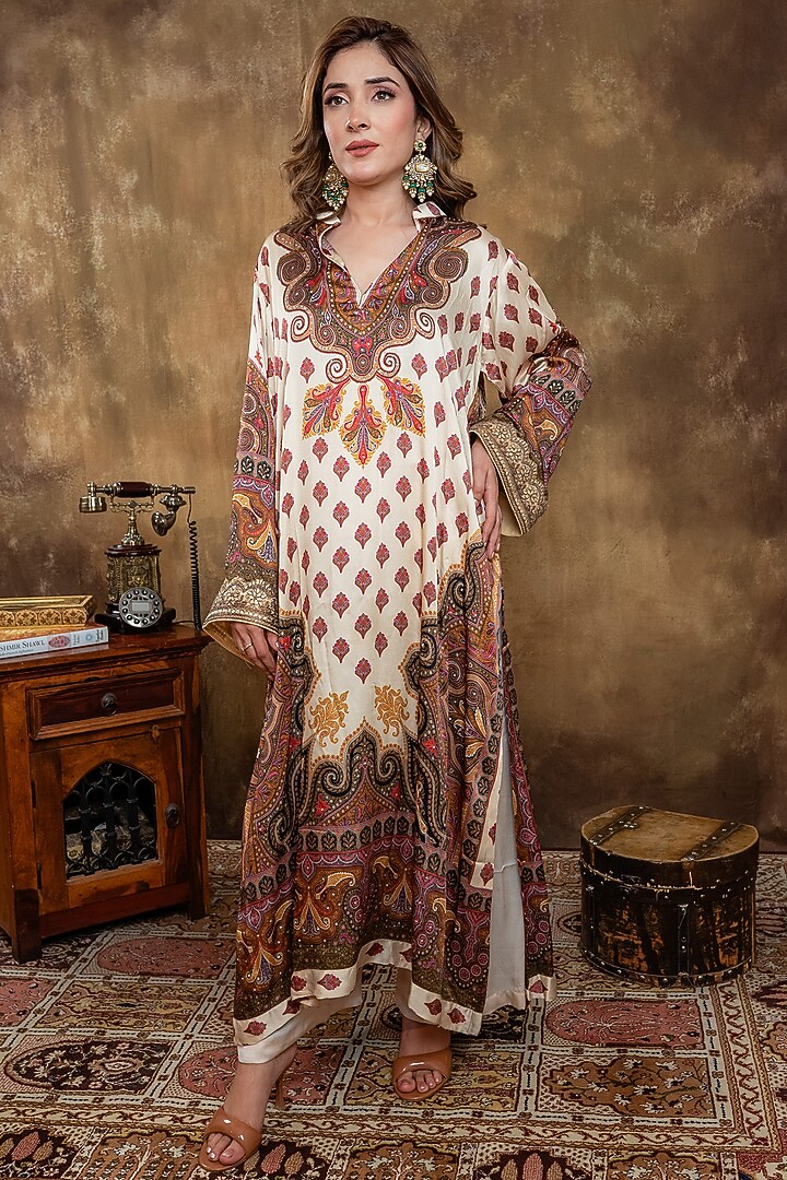 Ivory Satin Georgette Kalamkari Printed Kurta Set by Dareaab by Sonia k Mahajan at Pernia's Pop Up Shop