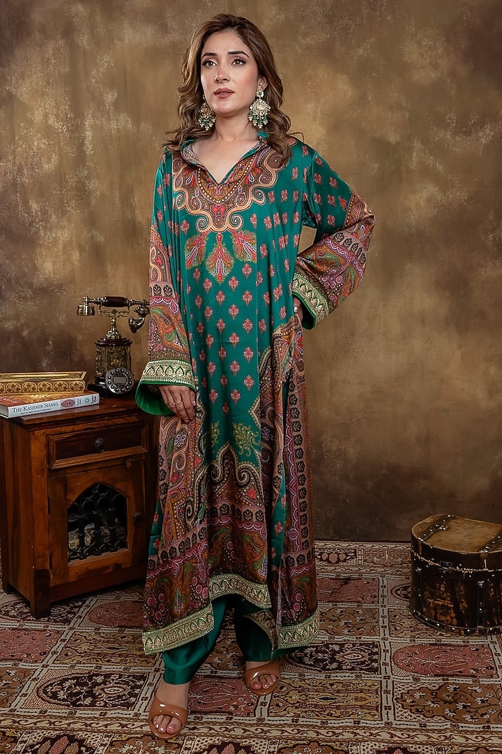 Bottle Green Satin Georgette Kalamkari Printed Kurta Set by Dareaab by Sonia k Mahajan at Pernia's Pop Up Shop