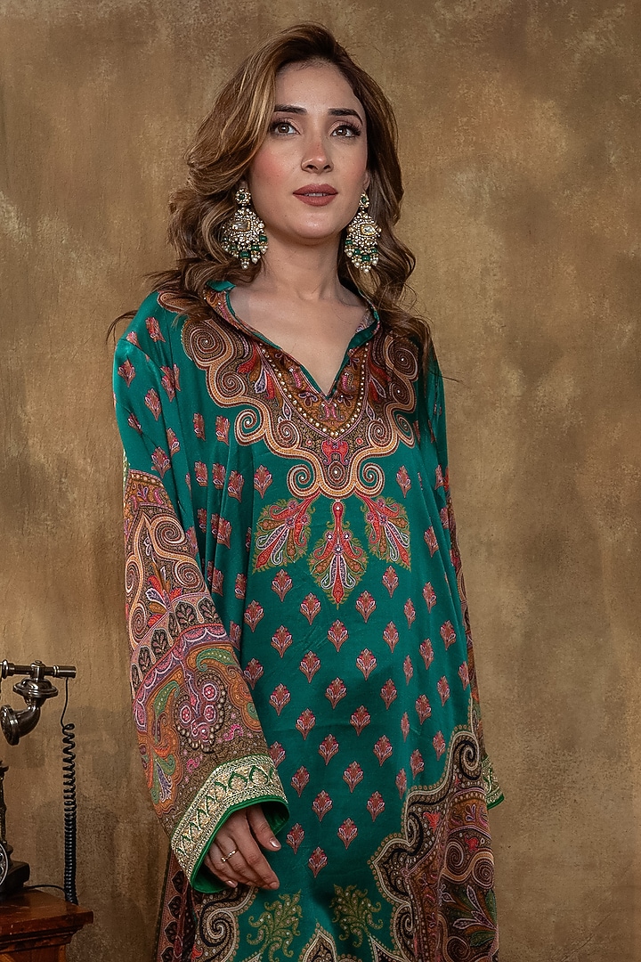 Bottle Green Satin Georgette Kalamkari Printed Kurta Set by Dareaab by Sonia k Mahajan at Pernia's Pop Up Shop