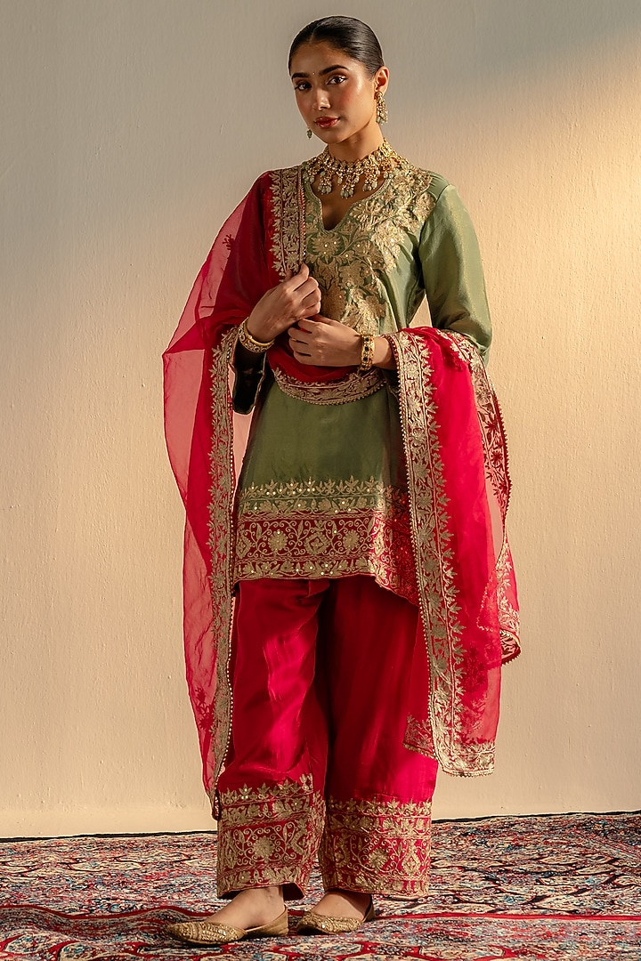 Green Lame Georgette Embroidered Kurta Set by Dareaab by Sonia k Mahajan at Pernia's Pop Up Shop