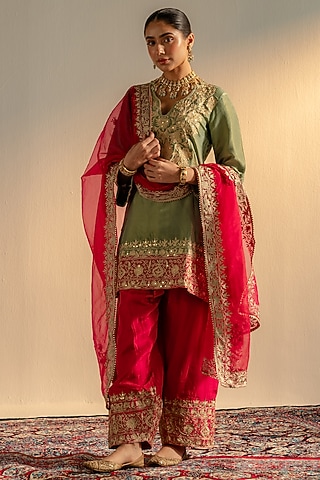Green Lame Georgette Embroidered Kurta Set by Dareaab by Sonia k Mahajan