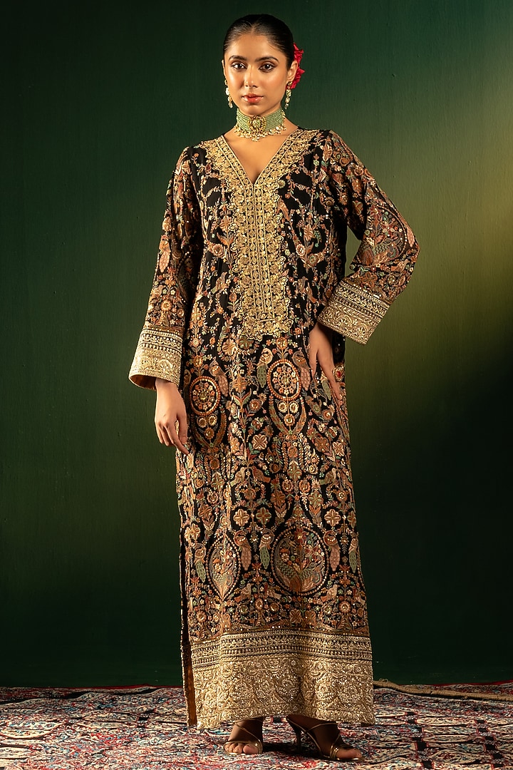 Black Georgette Kaftan by Dareaab by Sonia k Mahajan at Pernia's Pop Up Shop