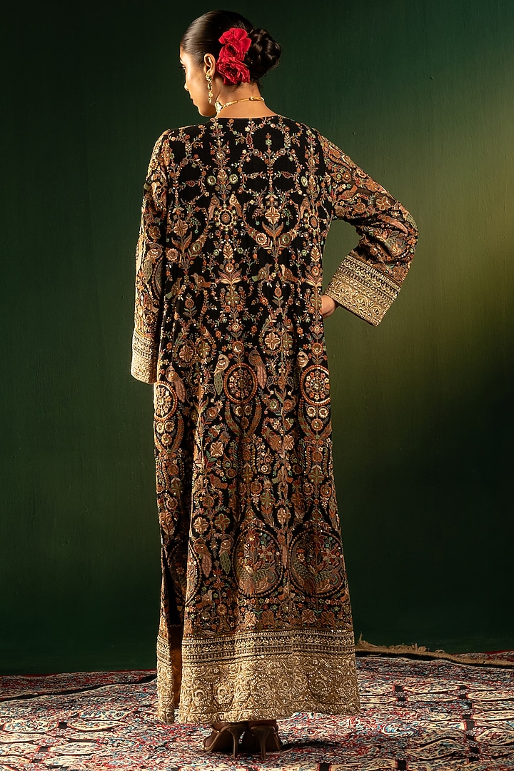 Black Georgette Kaftan by Dareaab by Sonia k Mahajan at Pernia's Pop Up Shop