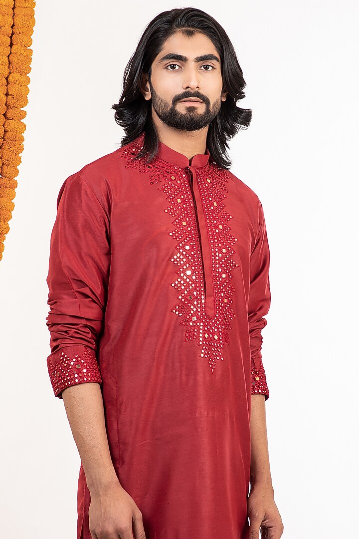 Red Embroidered Kurta Set by Darshika at Pernia's Pop Up Shop