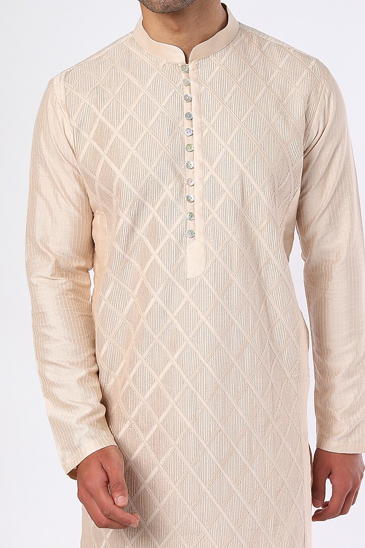 Pearl White Embellished Kurta Set by Darshika at Pernia's Pop Up Shop