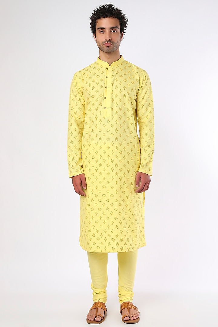 Lemon Yellow Cotton Silk Hand Painted Kurta Set by Darshika at Pernia's Pop Up Shop
