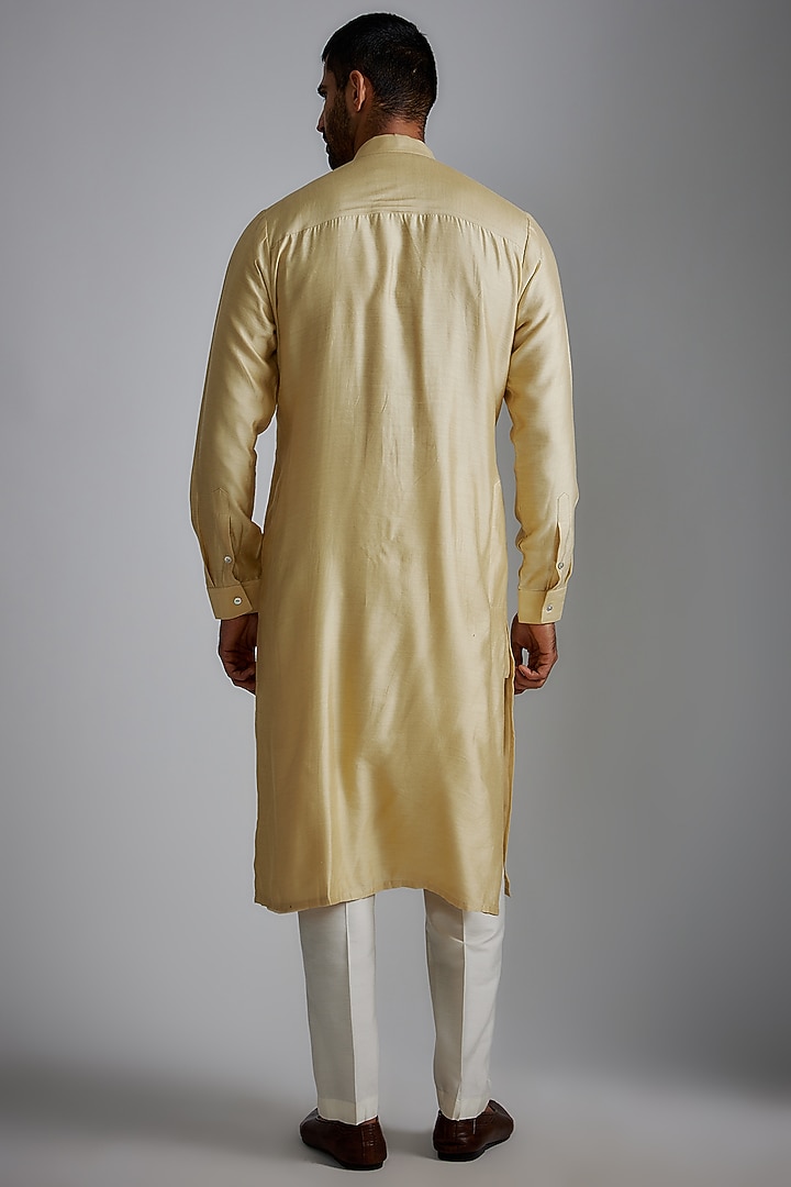 Beige Silk Thread Embroidered Kurta Set by Darshika at Pernia's Pop Up Shop