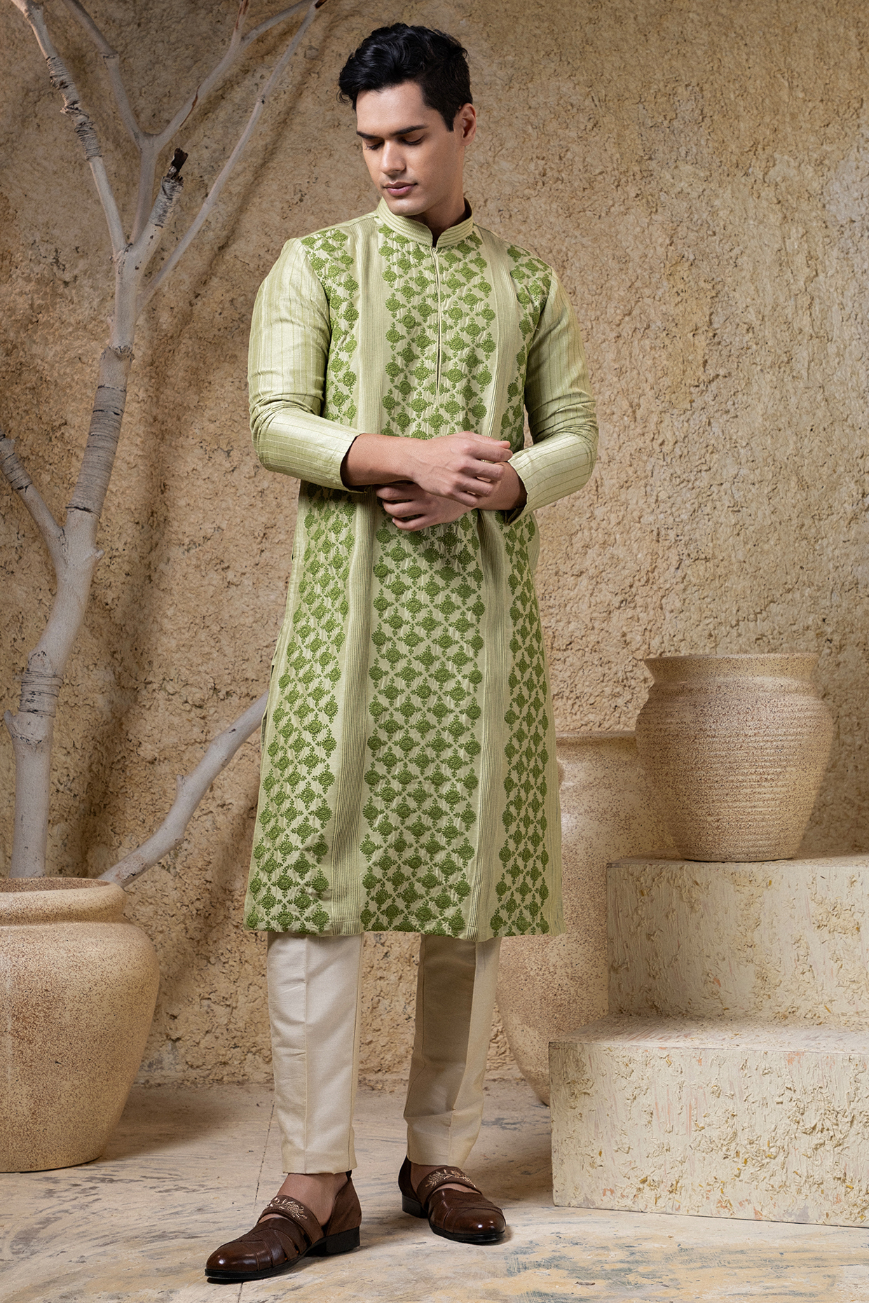 Green Viscose Silk Thread Embroidered Kurta Set by Darshika