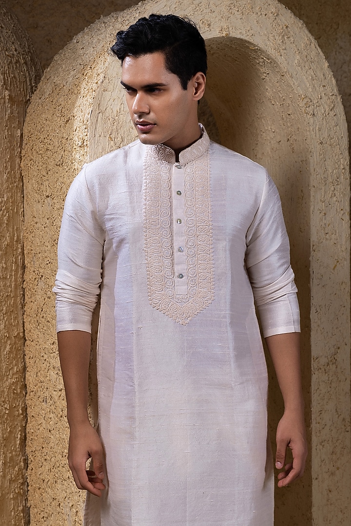 Ivory Raw Silk Hand Embroidered Kurta Set by Darshika at Pernia's Pop Up Shop