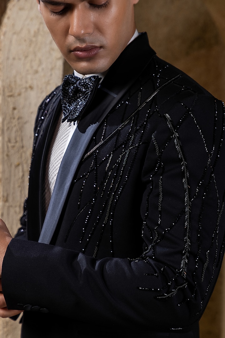 Black Suiting Hand Embroidered Tuxedo Jacket Set by Darshika at Pernia's Pop Up Shop