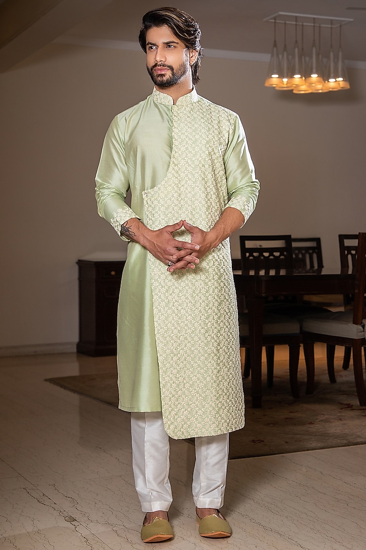 Light Green Embroidered Kurta Set by Darshika at Pernia's Pop Up Shop