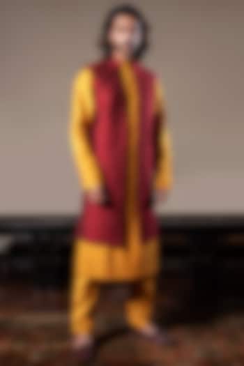 Maroon Indo-Western Jacket with Honey Yellow Kurta Set by Darshika