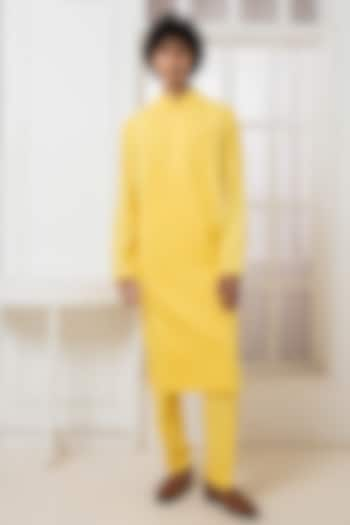 Yellow Cotton Silk Kurta Set by Darshika at Pernia's Pop Up Shop