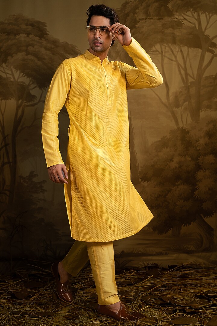 Yellow Cotton Silk Kurta Set by Darshika at Pernia's Pop Up Shop