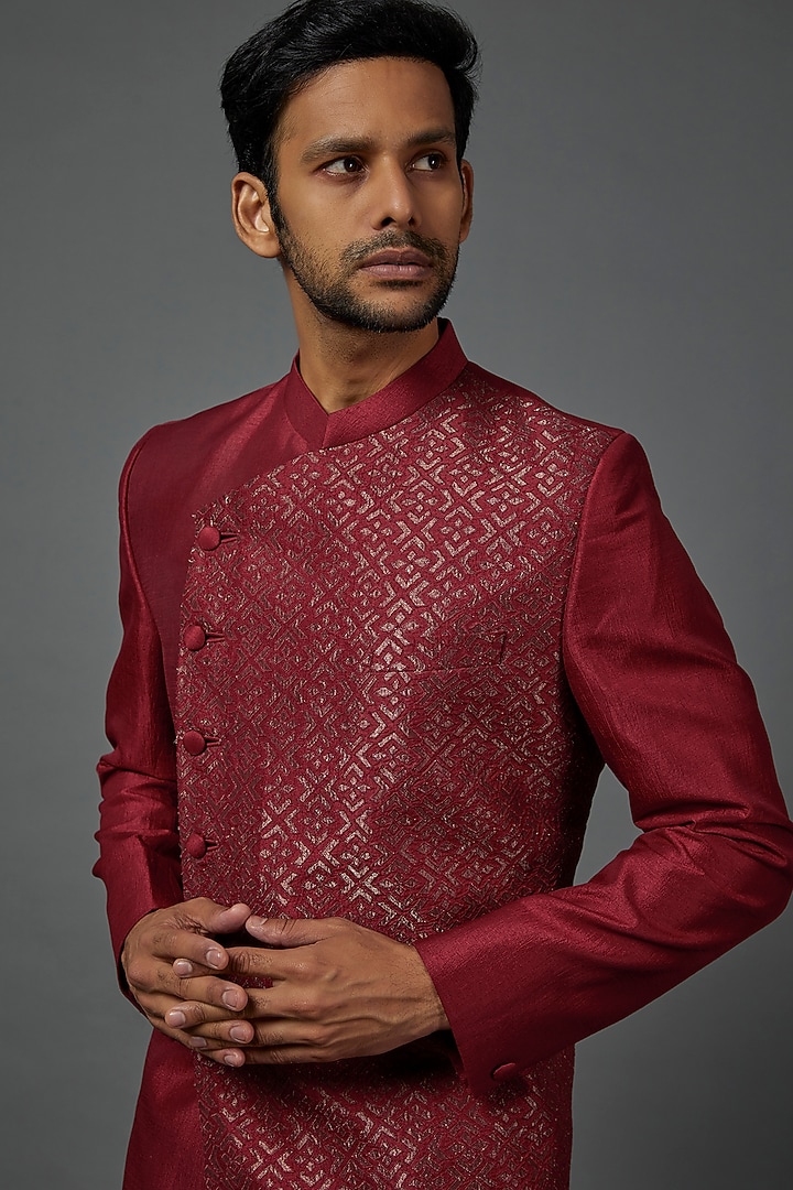 Red Applique Embroidered Indo Western Jacket Set by Darshika at Pernia's Pop Up Shop