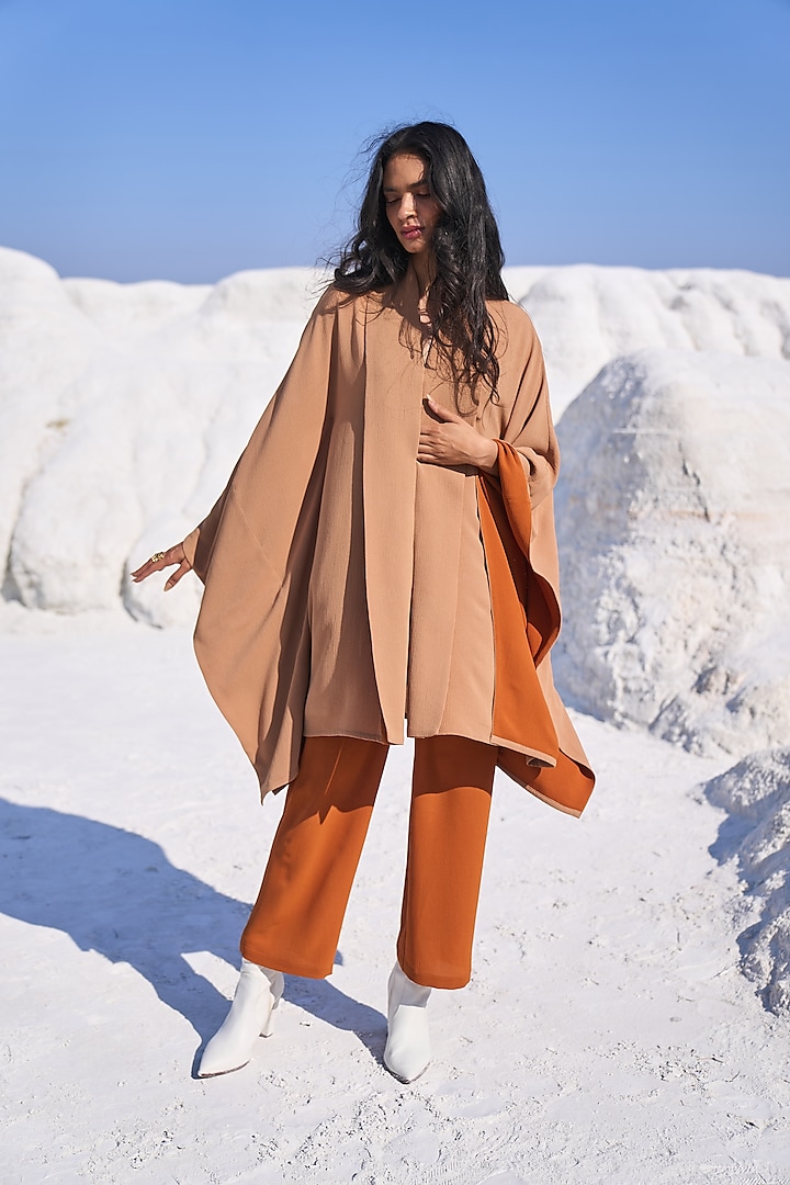 Beige Crepe Cape Set by Dash and Dot