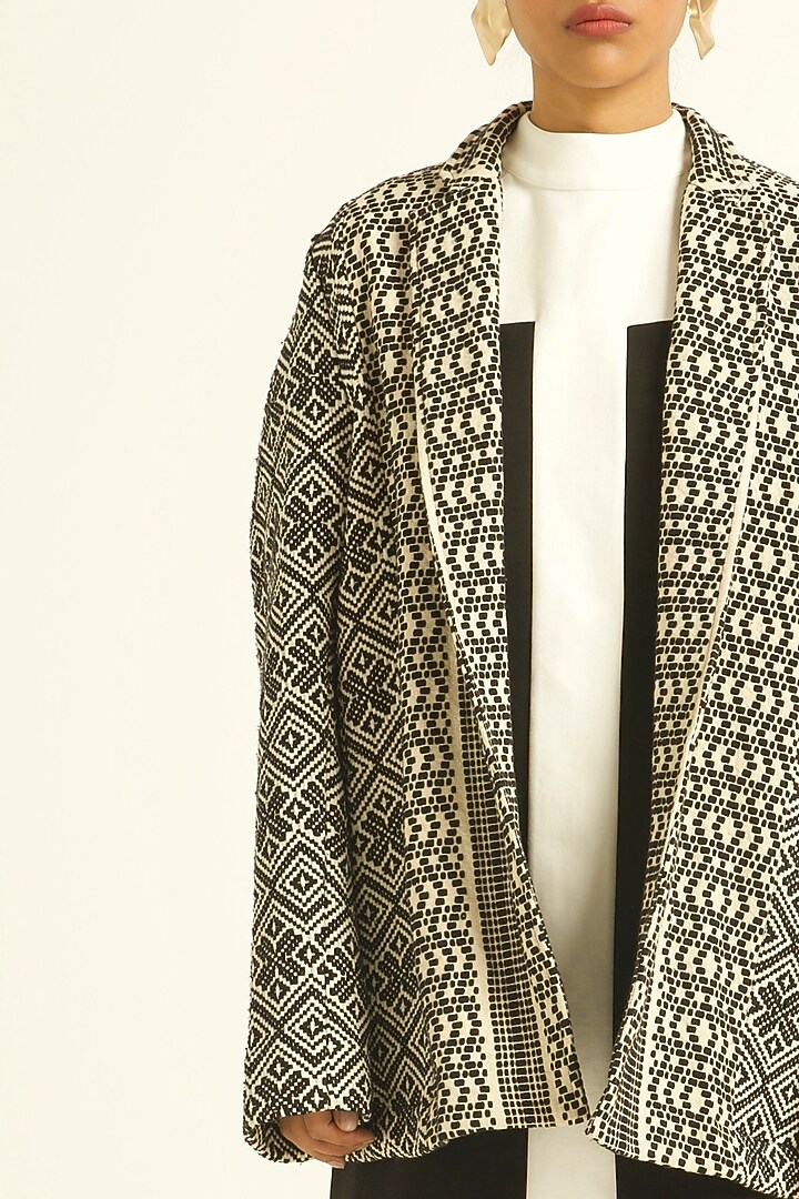White & Black Jacquard Cotton Oversized Jacket by Dash and Dot at Pernia's Pop Up Shop