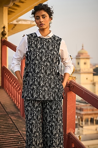 Dark Indigo Denim Sleeveless Overlay by Dash and Dot