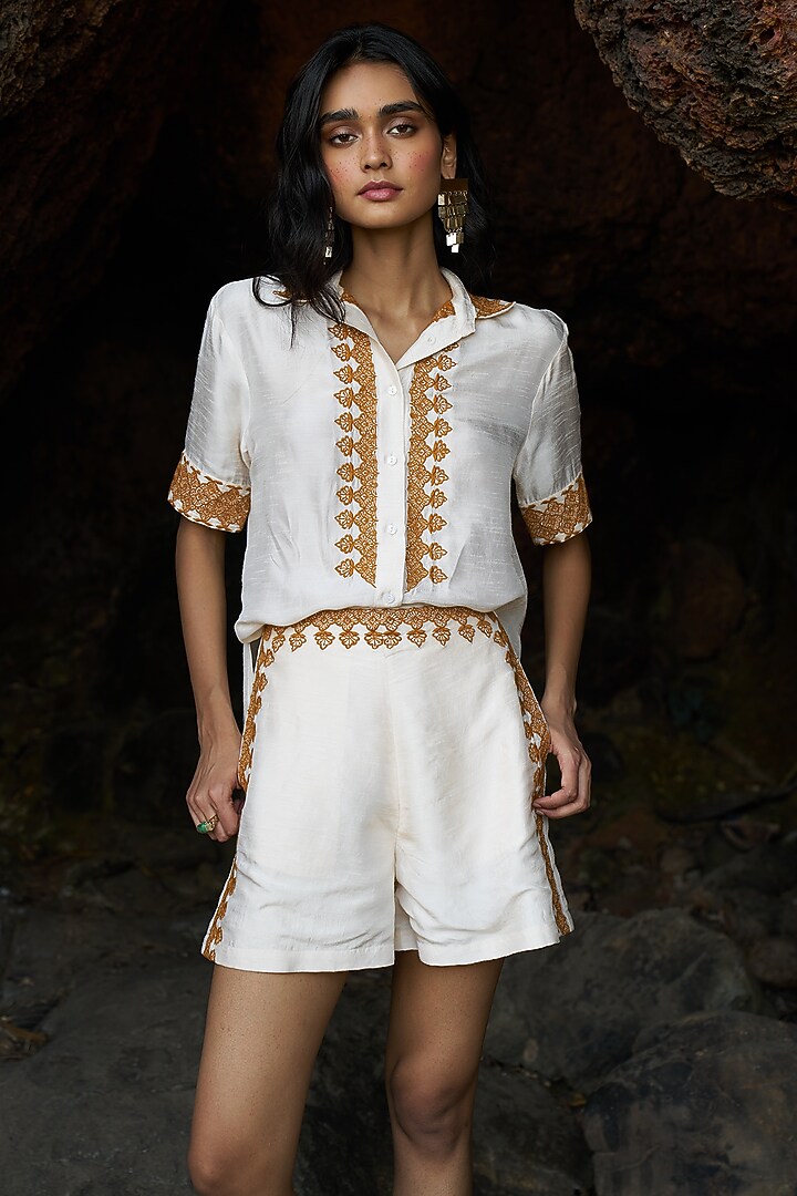 White Viscose Embroidered Co-Ord Set by Dash and Dot at Pernia's Pop Up Shop