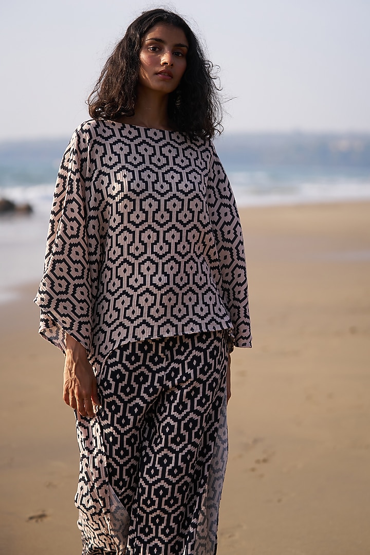 Black & White Organic Cotton Geometric Printed Co-Ord Set by Dash and Dot at Pernia's Pop Up Shop