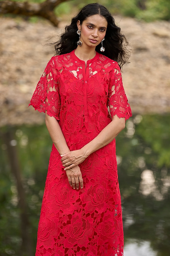 Maroon Recycled Polyester Cutwork Midi Summer Dress by Dash and Dot at Pernia's Pop Up Shop 2026 Maroon Recycled Polyester Cutwork Midi Summer Dress by Dash and Dot at Pernia's Pop Up Shop 2026