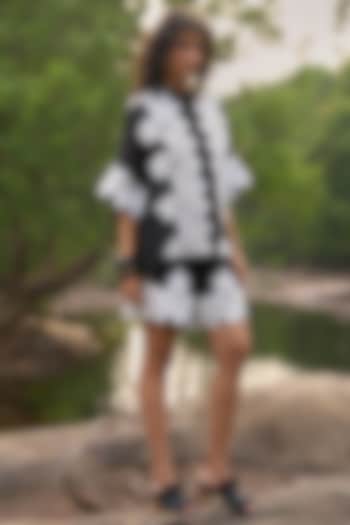 Black Linen & Silk Lace Applique Work Shorts by Dash and Dot at Pernia's Pop Up Shop